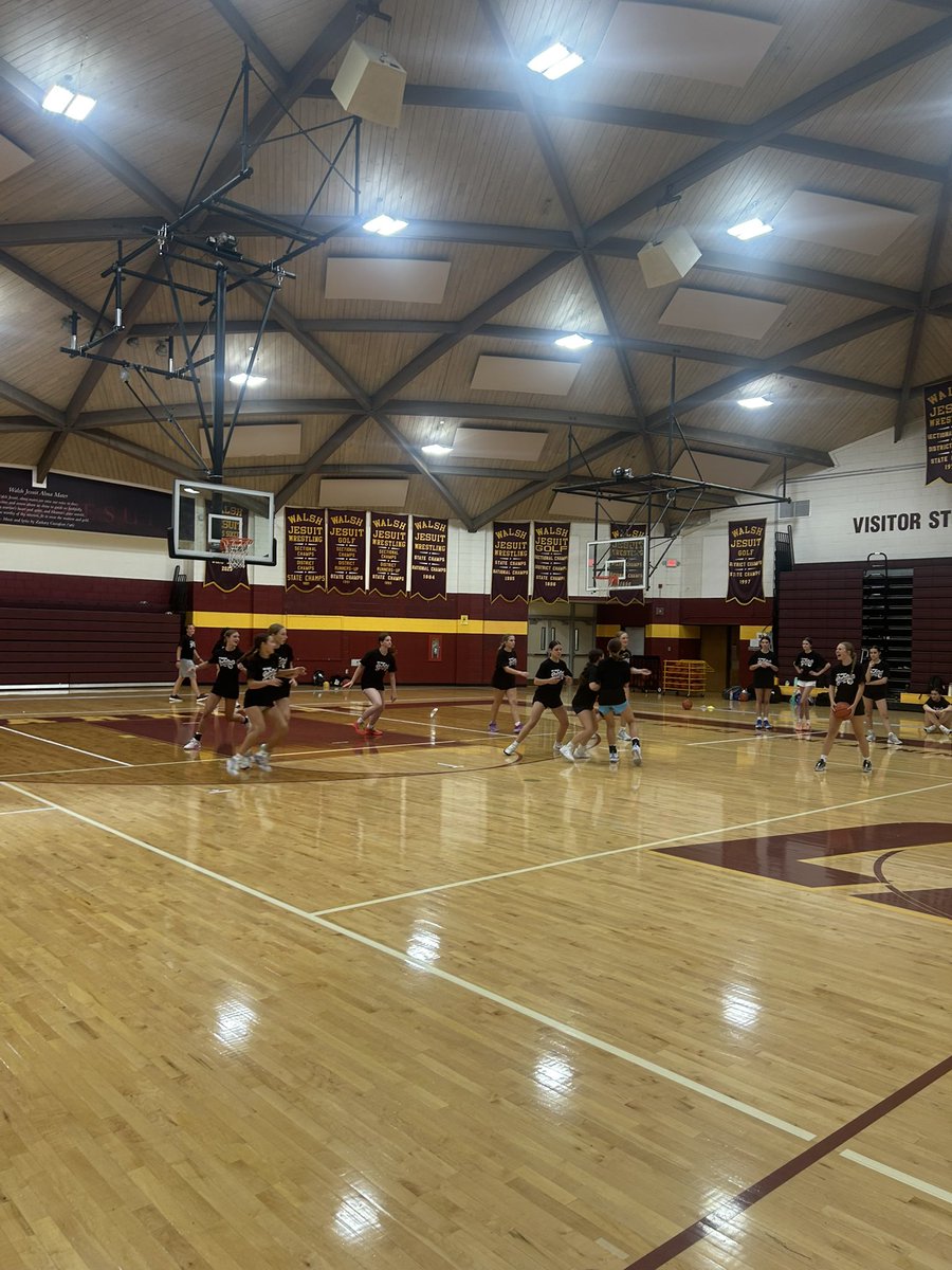 WalshJesuitWBB (@walshjesuitwbb) on Twitter photo 