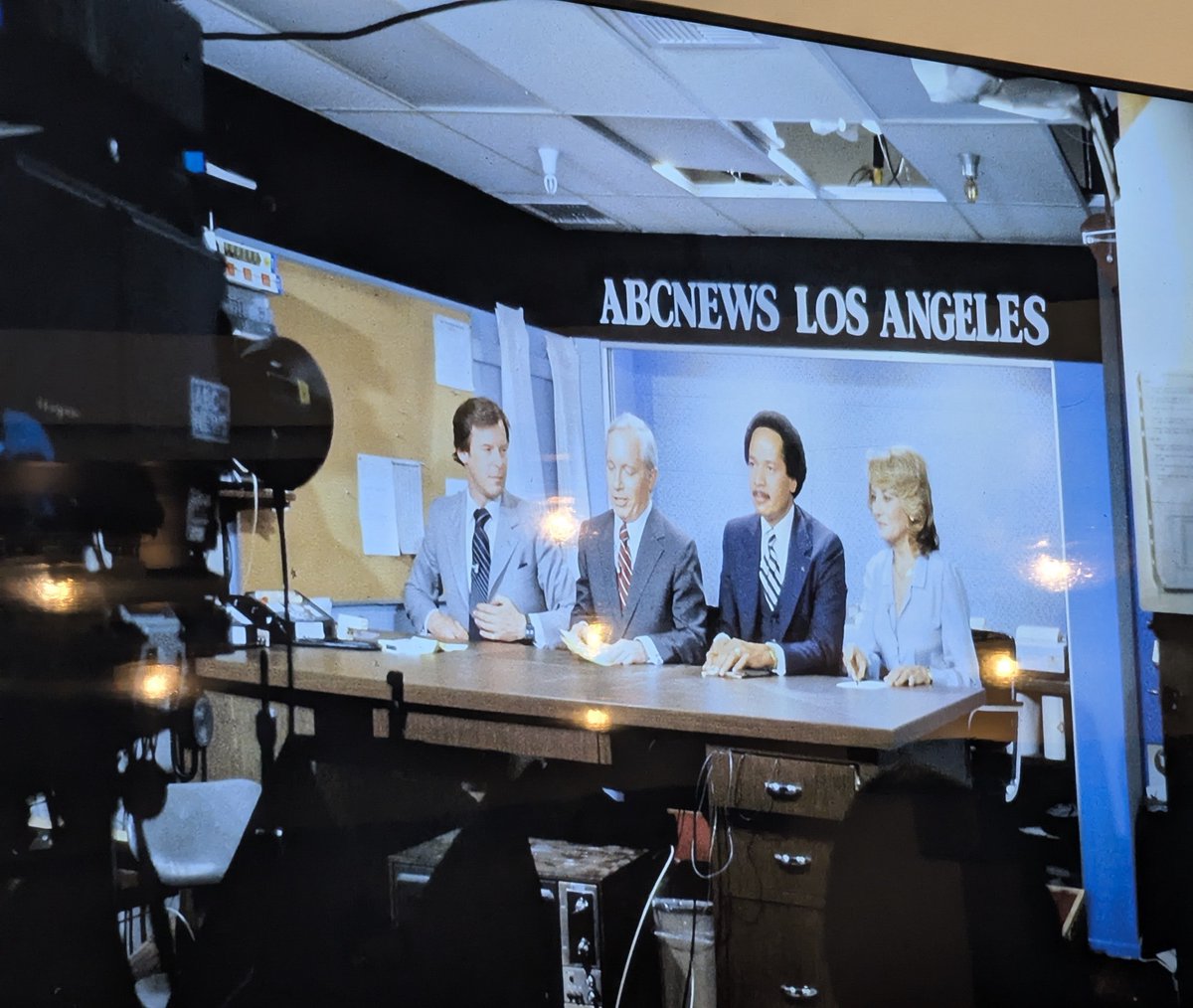 bcscomm's tweet image. My current situation. Screening of the documentary "Barbara Walters: Tell Me Everything." An @abcnewsstudios production, airing on @hulu.