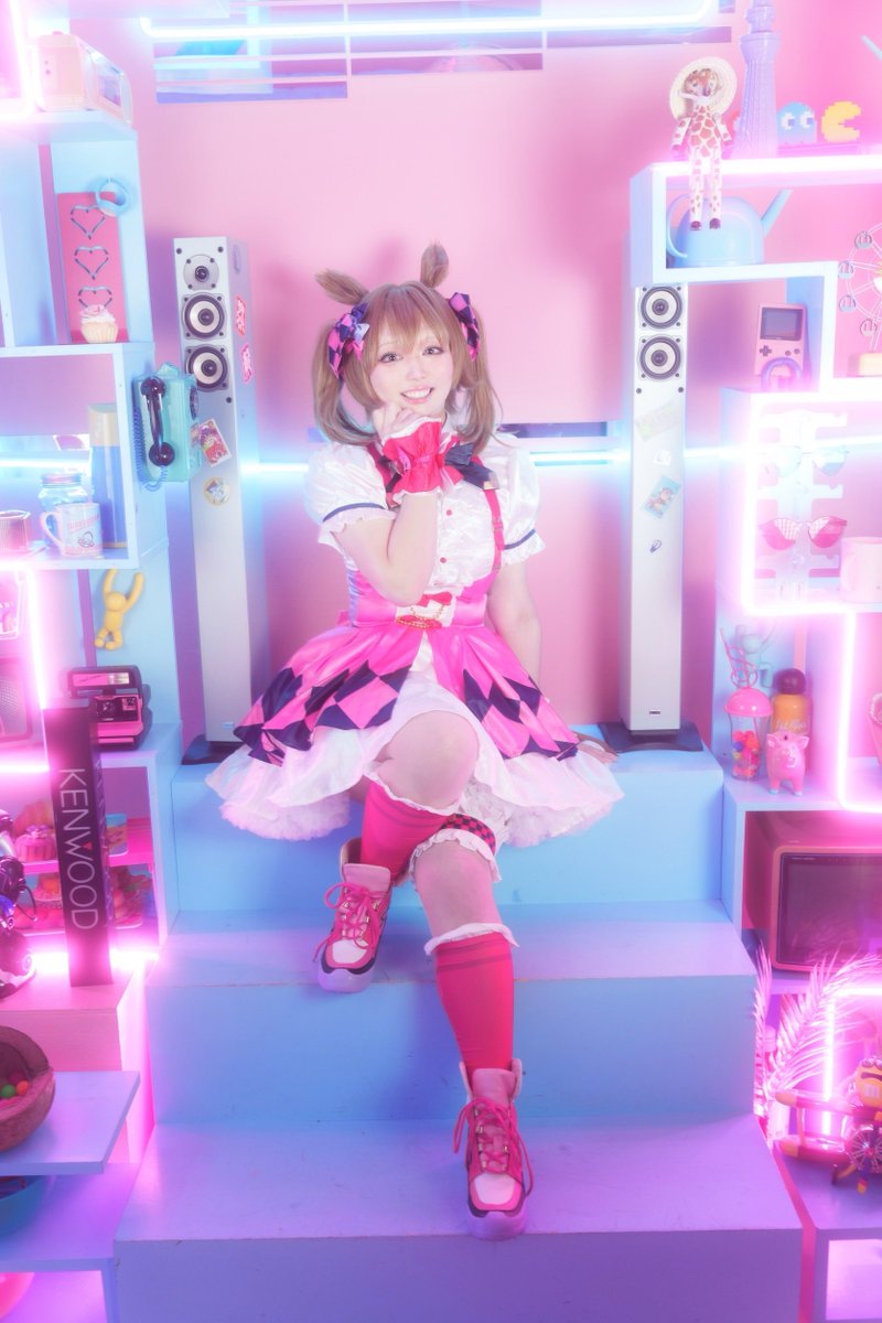 コスプレcosplay

ウマドルキラキラ金曜日✨✨
週末も頑張りましょう〜❣️

 #ウマ娘になってしまいました 
 #ハコアム大阪 
📸さとーさん