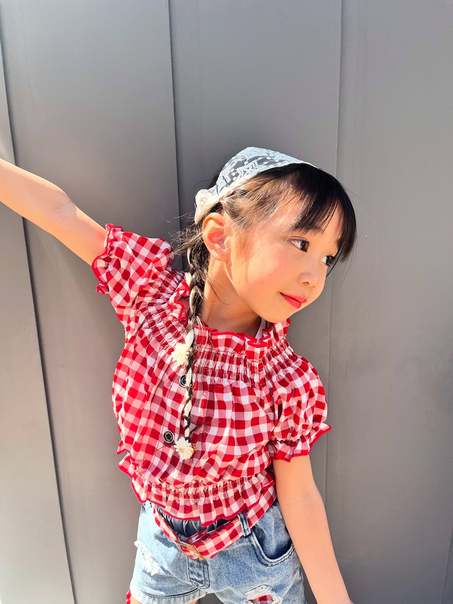 おはようございます☀️

今日も暑い〜🍦✨

金曜日ꔛ♡
頑張りましょ🎀✨

#topmodelschool #CHURROS  #あいあい