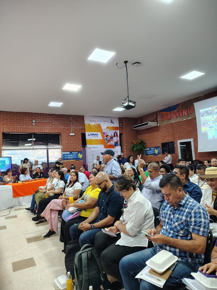 Carolina Calle tweet media