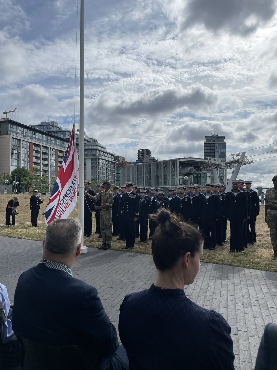 AhmedWHL's tweet image. A fantastic day where I:
⚪️ Attended the Armed Forces Day flag raising service at City Hall
⚪️ Attended an event at Sophia House, meeting many of our Windrush elders
⚪️ Attended the Annual Dance Giants show, performed by the very talented students in Haringey
