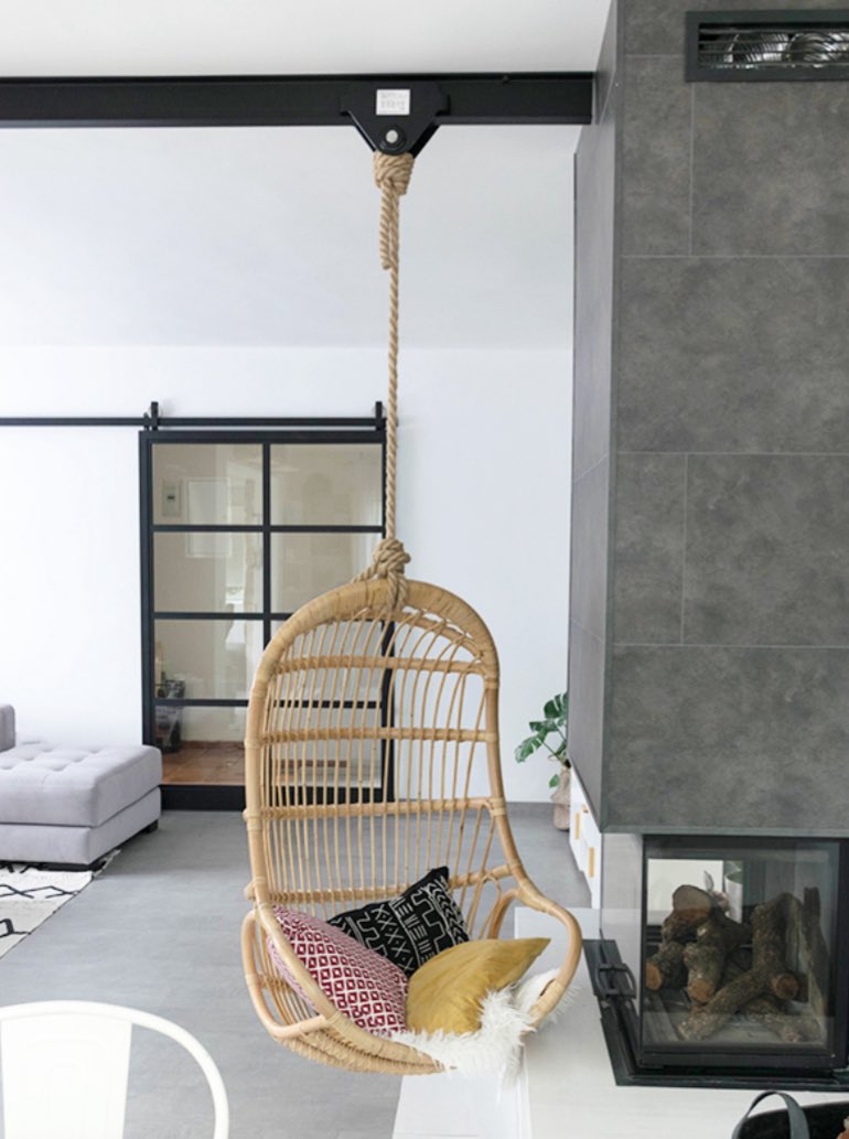 📸 Esta imagen de <a href="/FrutoSamore/">Fruto_samore</a> ilustra a la perfección el tema del nuevo post que os he dejado hoy en el blog ✨
🛋️ De la terraza al salón: cómo integrar elementos de exterior en el interior sin perder alma (ni estilo) 👉🏼thedecosoul.com/2025/06/de-la-…