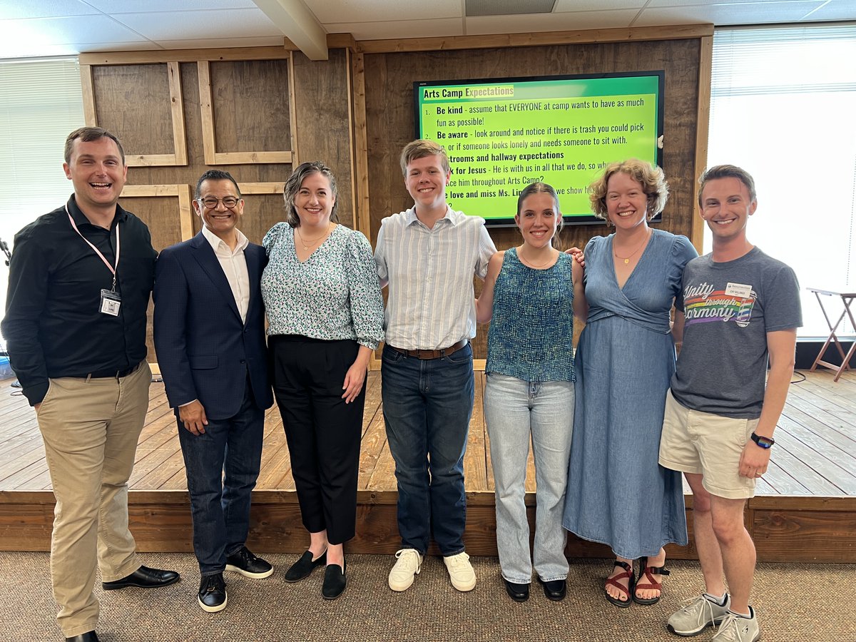 This week, Lyric Opera hosted two students—Max McKibben and Erin Brage—as they shadowed our Learning Department. They even joined us for a special visit to Church of the Resurrection's summer fine arts camp!

We loved having Max and Erin with us and wish them all the best!