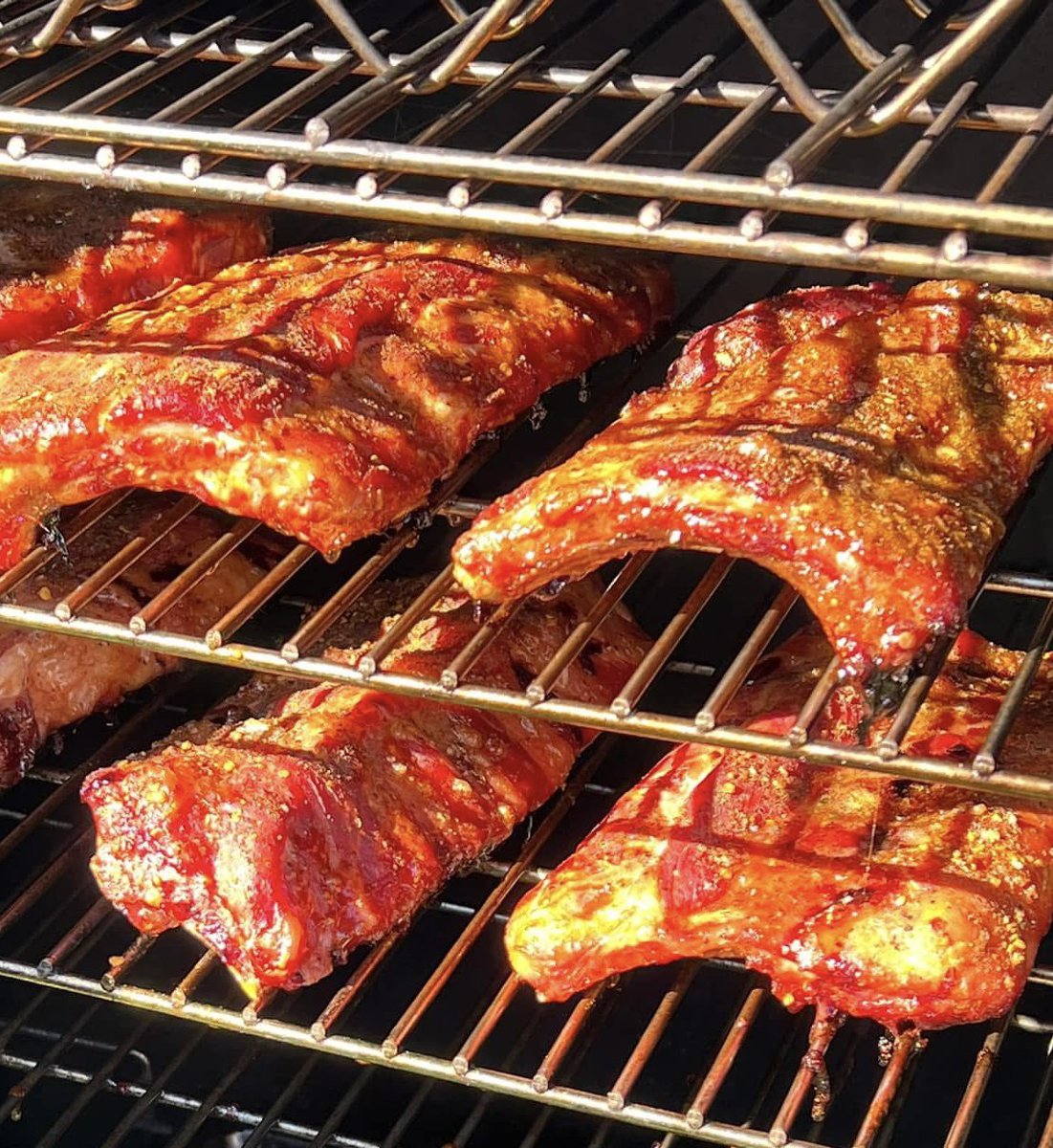 Brisket is done ribs just sauced and supper is ready. #treager #smokedribs 
Someone smoked pickerel, that should be interesting.