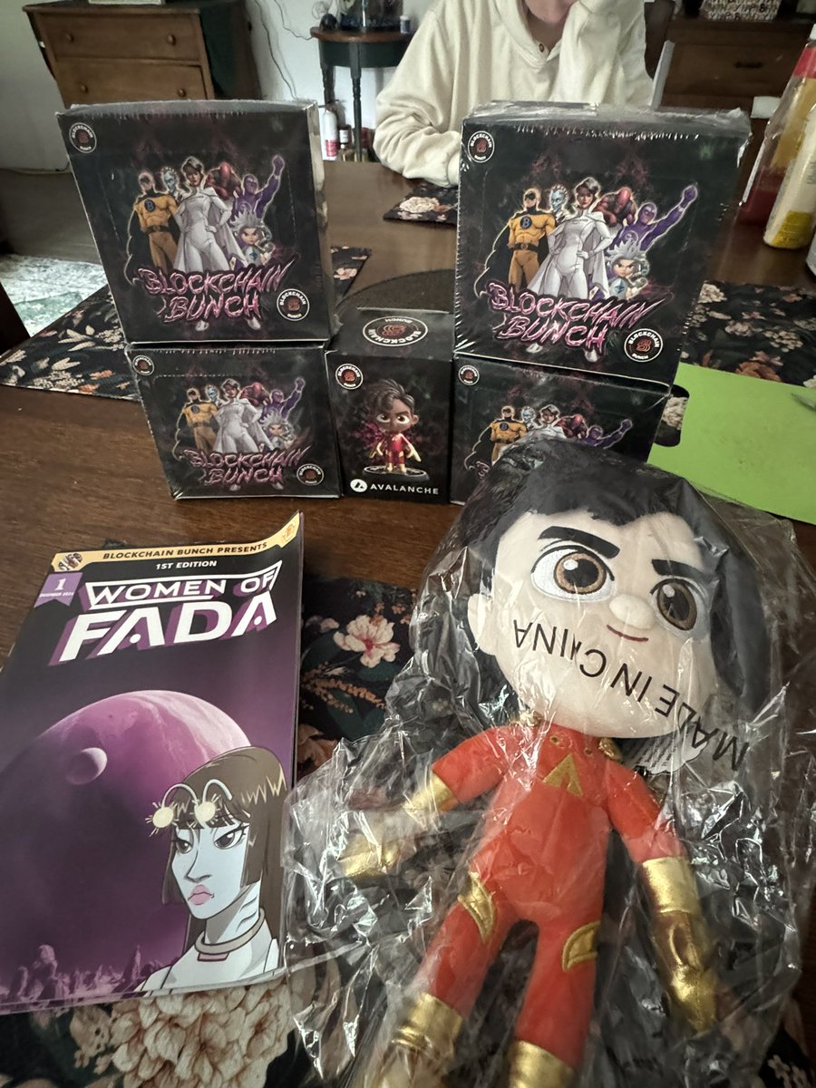 +cβοΈry βThe Beardβ (@cory_roberts16) on Twitter photo Look what came in the mail today
Got a sweet delivery
Received 4 boxes of <a href="/bcb_2022/">BLOCKCHAIN BUNCH</a> trading card game
One avax plushy
One avax figurine
Woman of Fada Comic Book
So stoked
Need to start ripping packs and making post Look what came in the mail today
Got a sweet delivery
Received 4 boxes of <a href="/bcb_2022/">BLOCKCHAIN BUNCH</a> trading card game
One avax plushy
One avax figurine
Woman of Fada Comic Book
So stoked
Need to start ripping packs and making post