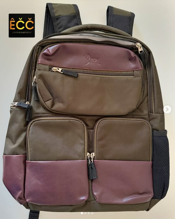 ECCVault's tweet image. The Joy about IPL is finding such rare #merchandise | Issued to #broadcasters in #IPL2022 | This Backpack Is class apart!! 

Check out our page to get fresh #INDvsENGTest and #worldtestchampionship  Merchendise!!