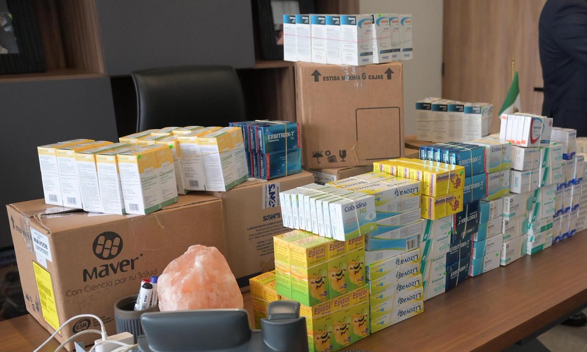 Valoro mucho la confianza de quienes se acercaron a mí para apoyar a las mujeres del Centro Penitenciario Femenil de #CiudadSerdán. 

Esta tarde entregué medicamentos, convencido de que el acceso a la #salud debe ser un derecho para todas y todos, sin excepción.