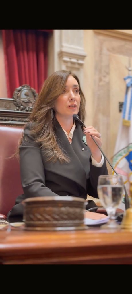 Jesica_Aguirre_'s tweet photo. 🇦🇷 Mis esperanzas depositada solo en ella ❤️ https://t.co/HdDUgq5lwj