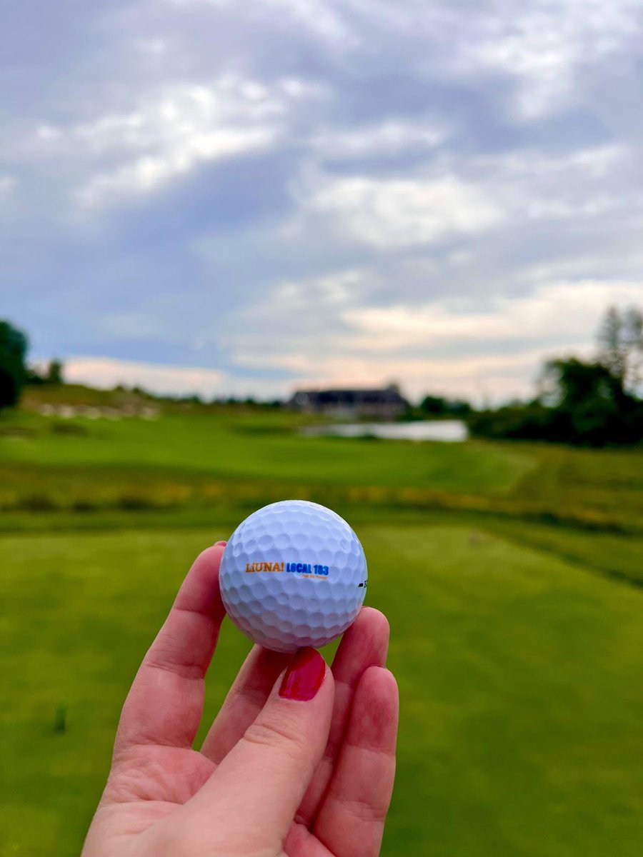 _RCCAO's tweet image. RCCAO was proud to sponsor the 24th Annual @liuna183 Charity Golf Classic!
Executive Director Nadia Todorova joined RCCAO member @TARBA_CA on the green in support of this meaningful annual event 🤝