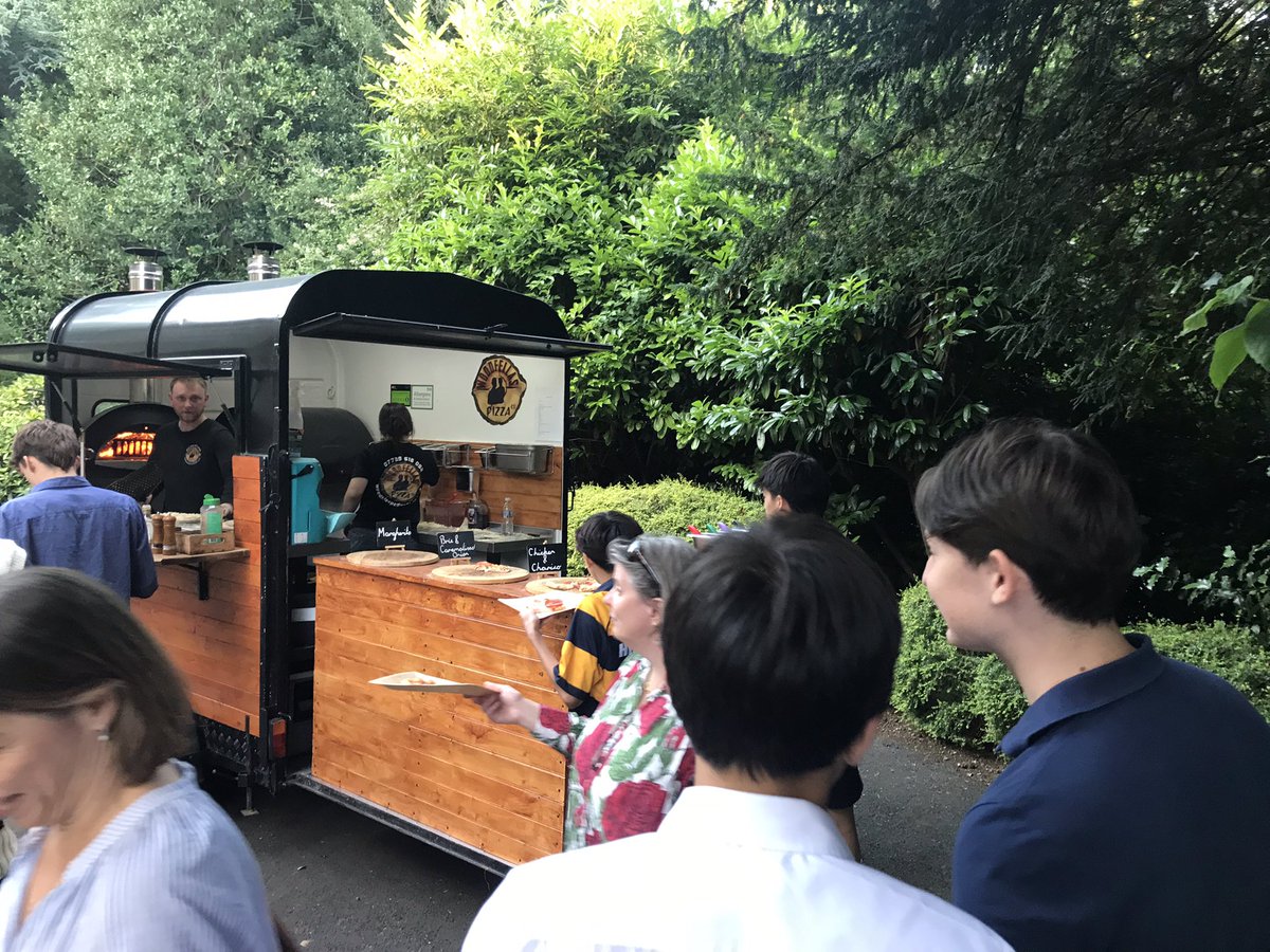 Pizza truck and a lot of desserts! Highfield Value: COMMUNITY #UppinghamHighfield #UppinghamBoarding