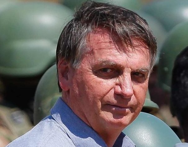 🚨 ENQUETE

LEI BRAÇO FORTE:

Você apoia que Jair Bolsonaro volte à presidência e use as Forças Armadas para acabar com TODAS as facções criminosas em 30 dias?

SIM ou NÃO