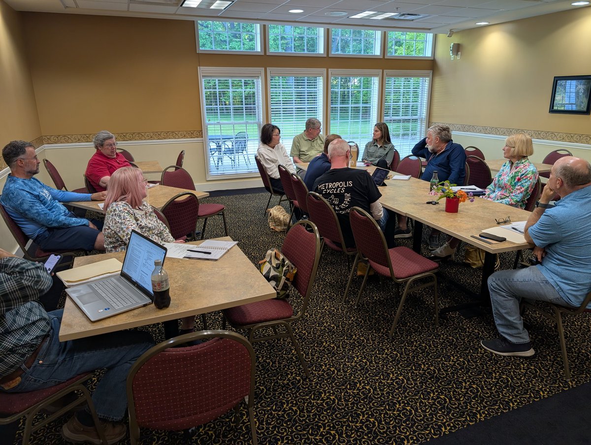 Clinton River Trail tweet media