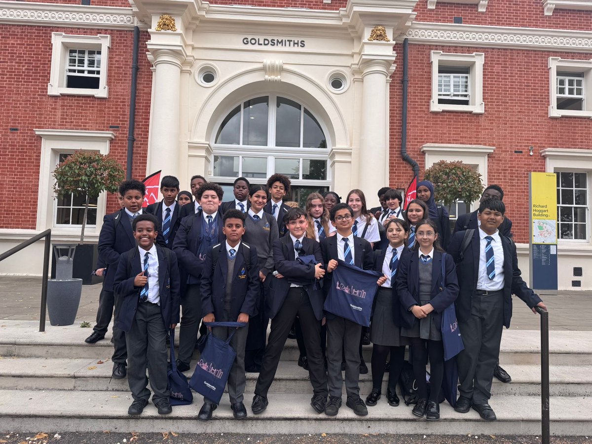 Our Year 7 students had a fantastic trip to Goldsmiths University! What a great experience!