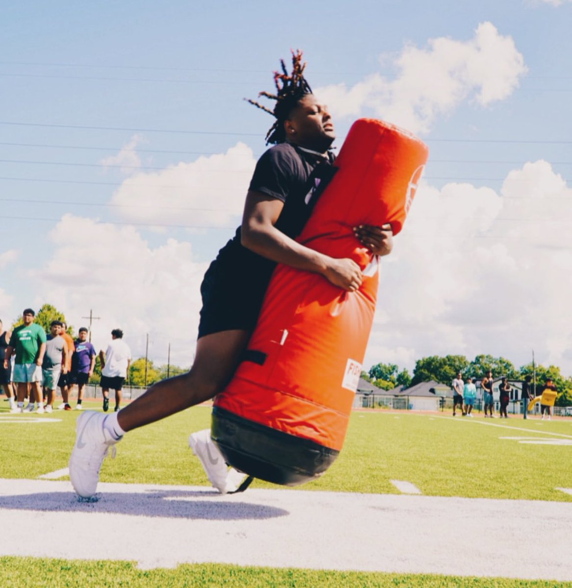 Xavier Muhammad tweet media