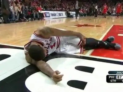 He copied D Rose😭