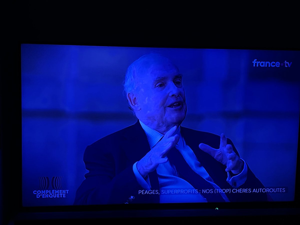 Très éclairant <a href="/Dbussereau/">Dominique Bussereau</a> face à l'impertinence de <a href="/Cdenquete/">Complément d'enquête</a> 😉Espérons que sortiront de cette Conférence sur le financement des mobilités des idées pragmatiques et que la participation renforcée des #collectivités ne sera pas juste là pour remplacer un État exsangue !