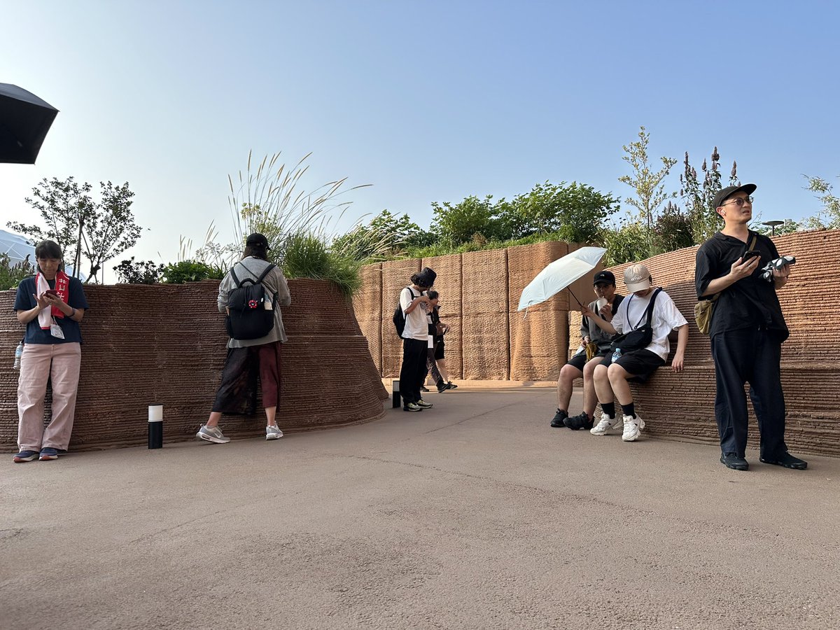 採択後に施工候補に抜けられてしまったので自分たちで3Dプリンタを購入して技術検証をするところから始めてここまで来たそう
#建築情報学会