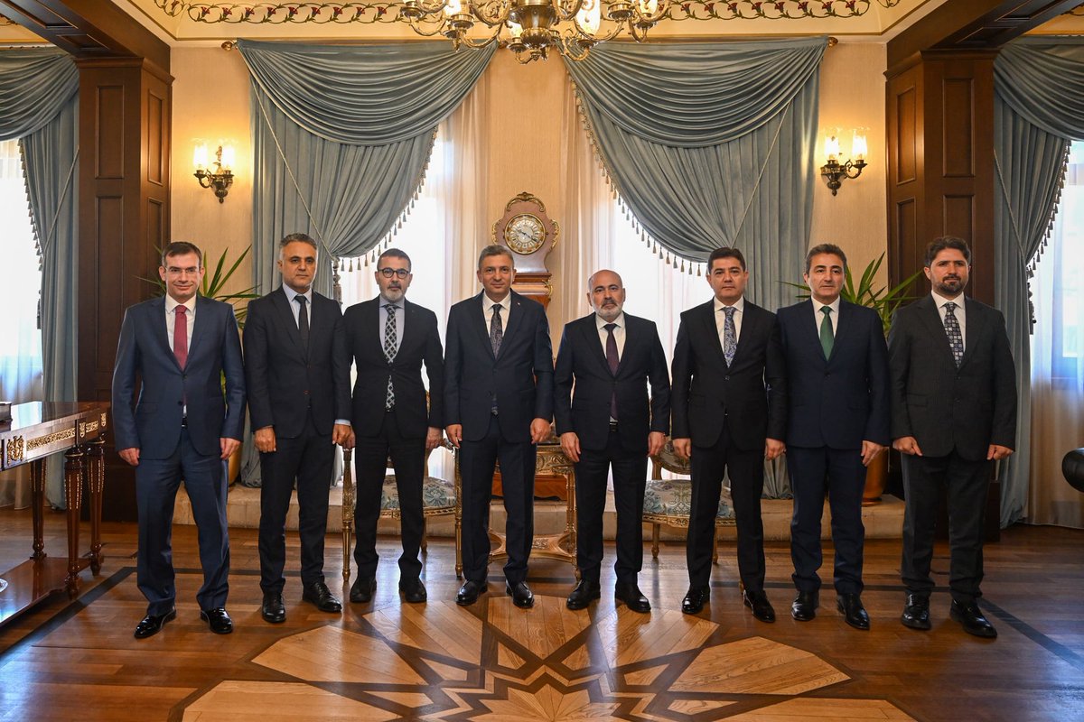 İçişleri Bakan Yardımcısı Sayın Mehmet Sağlam Antalya Valilik makamını ziyaret etti.