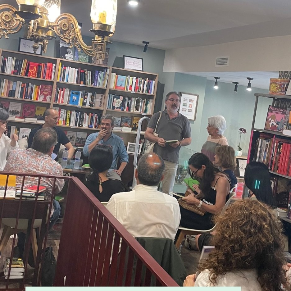 Julia A. Riestra (@juliaariestra) on Twitter photo Una hermosa Cinta Verde nos agarró bien anoche. Encuentros y literatura en la librería de Andrea.
Resaca emocional.
Gracias 💕
<a href="/VicColden/">Víctor Colden</a>
<a href="/Gabrielaespiral/">Gabriela</a>
<a href="/AudreyRdP/">𝑨𝒏𝒅𝒓𝒆𝒂 𝑹𝒆𝒚𝒆𝒔</a>
<a href="/libreriacelama/">Librería Celama</a>
<a href="/MayteBlasco4/">Mayte Blasco</a>
Echamos de menos a <a href="/vivarlaura_/">Laura Vivar</a> Una hermosa Cinta Verde nos agarró bien anoche. Encuentros y literatura en la librería de Andrea.
Resaca emocional.
Gracias 💕
<a href="/VicColden/">Víctor Colden</a>
<a href="/Gabrielaespiral/">Gabriela</a>
<a href="/AudreyRdP/">𝑨𝒏𝒅𝒓𝒆𝒂 𝑹𝒆𝒚𝒆𝒔</a>
<a href="/libreriacelama/">Librería Celama</a>
<a href="/MayteBlasco4/">Mayte Blasco</a>
Echamos de menos a <a href="/vivarlaura_/">Laura Vivar</a>