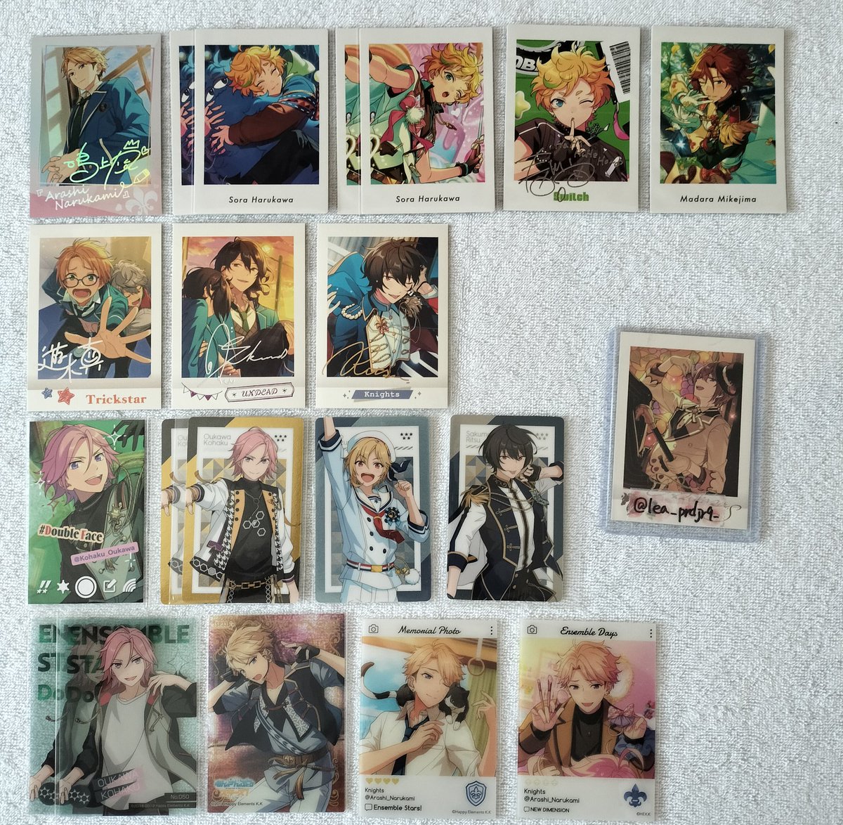 あんスタ ぱしゃこれ ぱしゃっつ
 クリカ エモカ 紙類 交換 譲渡
譲 ￤ 画像のもの
求 ￤ツリー記載司、泉 or ツリー記載額+送料

︎✧ プロカ、ツリー必読
︎✧ 回収数、柄の見直しのため1部推し様もお譲りに出しております🙇‍♀️

お気軽にお声掛けください🍀*゜