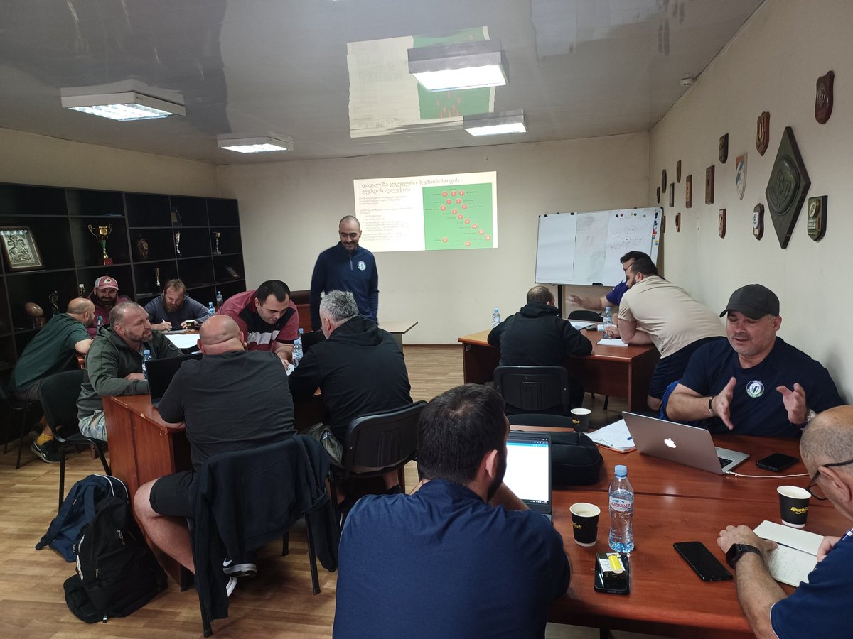 Gerry Roberts tweet media