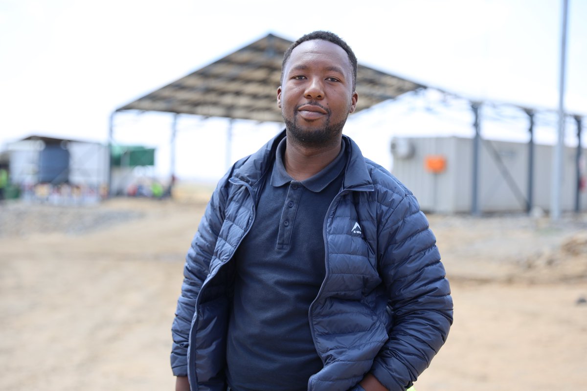 “We’ve had a very good relationship with the mine. They’ve treated us well and have guided us along the way,” says #gugulethucolliery's local contractor Lindokuhle Motha.   

Read the full article in #TheMaroonPost: canyoncoal.com/the-maroon-pos… #canyoncoal