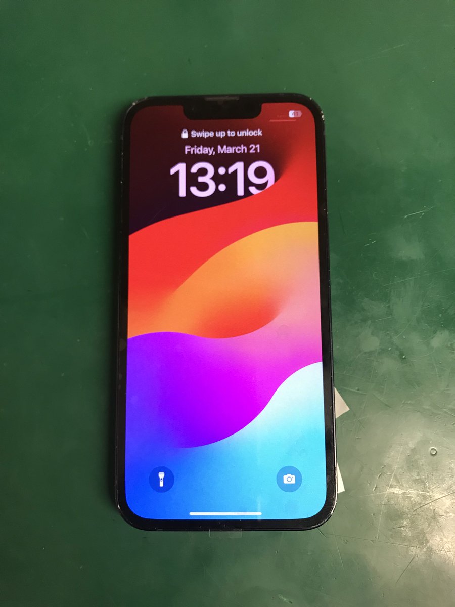 QuickfixBanbury's tweet photo. The iPhone's badly damaged screen was replaced, and the phone is now functioning as intended. It is important to ensure that any physical damage to the phone is properly addressed to maintain its functionality and performance. https://t.co/fKHBBmtakA