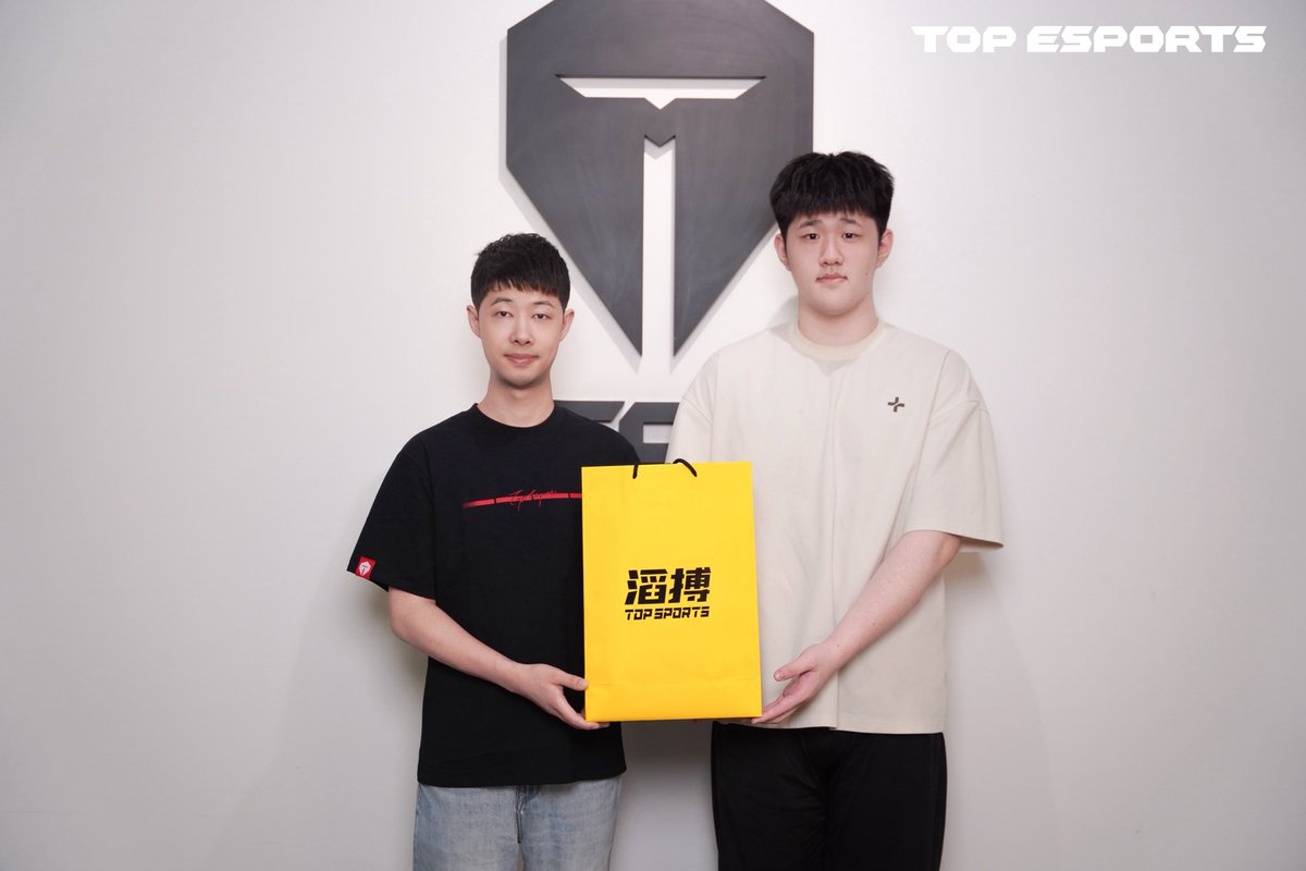 📍[TOPESPORTS'Announcement]

We are happy to announce that SUP Hang&amp;fengyue have joined TES.

Welcome Hang&amp;fengyue to the TES family.​​ We look forward to combining our strengths and striving together to forge a dazzling future filled with triumph!

#TES #ToTheTop