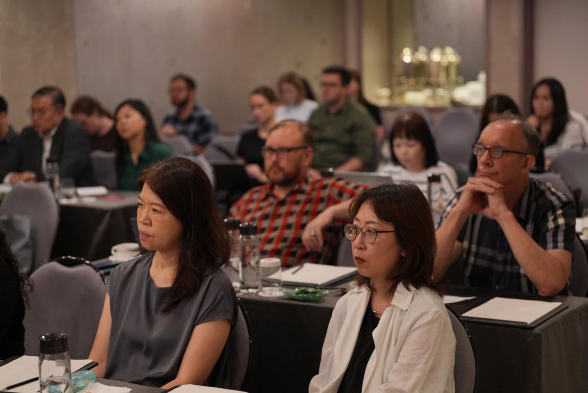 TaiwanFCC's tweet image. The Taiwan Foreign Correspondents’ Club hosted Conservative MP, former cabinet member and defence secretary Sir Gavin Williamson @GavinWilliamson for a talk yesterday. Sir Gavin, who’s on a trip in Taipei, engaged in a wide-ranging discussion with members. Photos: @Mik_G_Taiwan