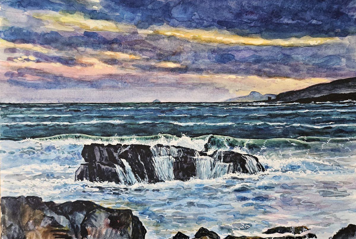 I tried this image in watercolour to see if it gave me anything different from the pastel.