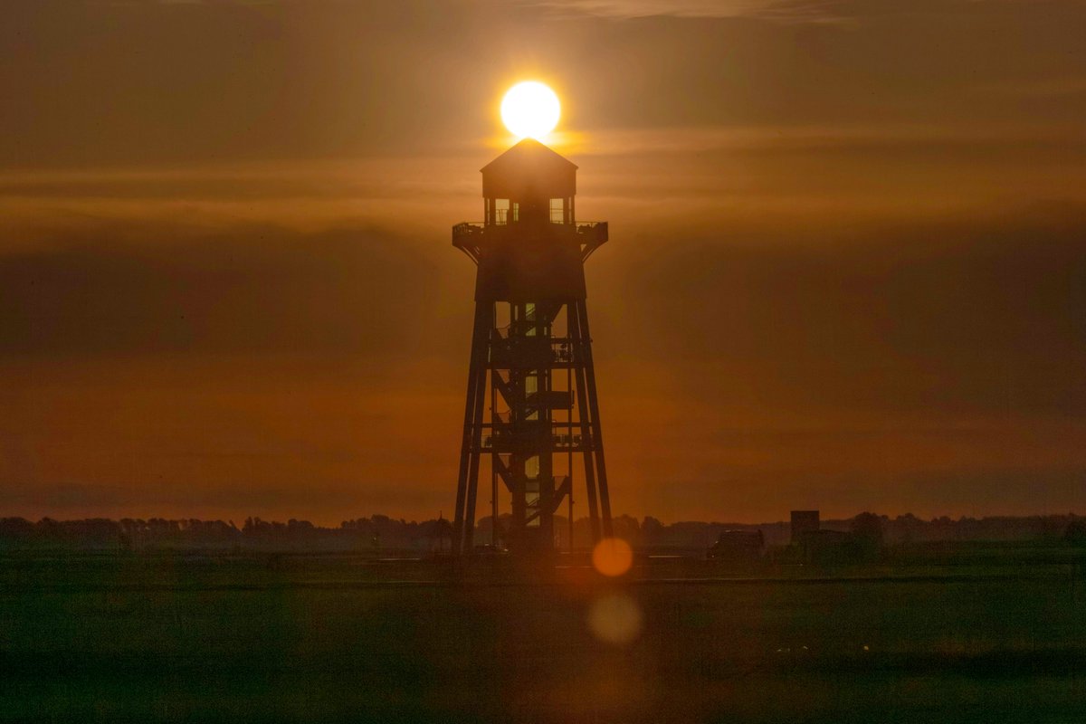 Good View Hunting tweet media