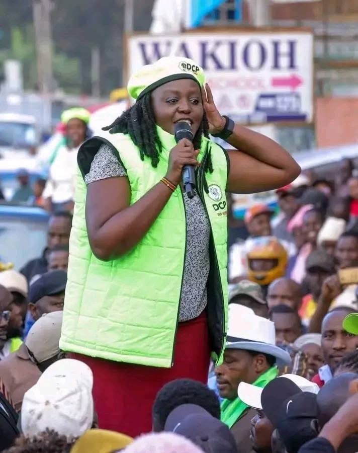 Wanjiku Thiga has spent 3 days in Kiambu police cells. When finally taken to court, the prosecution had no evidence.

Today, they avoided producing her &amp; rushed a virtual ruling while she remained locked up.

This isn’t justice. It’s fear.

#FreeWanjikuThiga