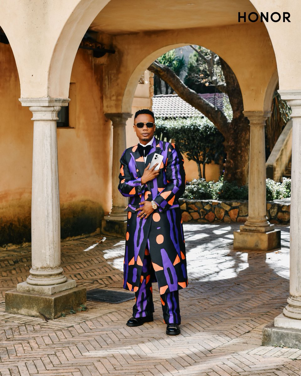 Laid back energy with the boys, but the fit and the #HONOR400Pro stays locked in with only 1 more day to go for the HollywoodBetsDurbanJuly and Afrotainment Marquee ✨