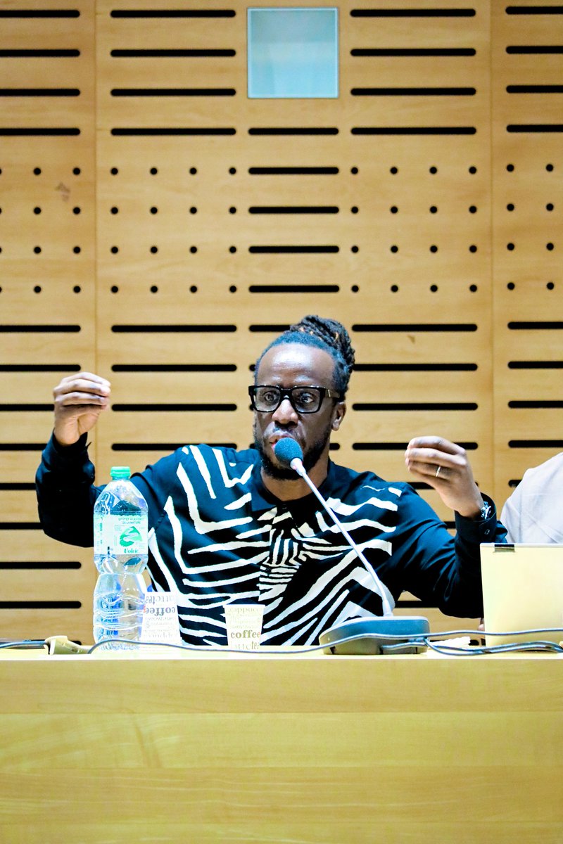 Ben-Hur Kabengele (@bhkabengele) on Twitter photo 🎤🌍#NousFêtonslaMusique #AFD🎤🌍
Immense bonheur d'avoir acceuilli au sein de l'<a href="/AFD_France/">Agence Française de #Développement (AFD) 🇫🇷 🇪🇺</a> #Kult4D une légende du #RAPEngagé l'artiste <a href="/youssouphamusik/">Youssoupha</a>
🇫🇷🤝🏾🇨🇩🤝🏾🇸🇳
💖 Merci #Youssoupha de nous avoir partagé tes combats et tes engagements
#AmourSupreme
<a href="/Proparco/">Proparco</a> <a href="/expertisefrance/">Expertise France</a> 🎤🌍#NousFêtonslaMusique #AFD🎤🌍
Immense bonheur d'avoir acceuilli au sein de l'<a href="/AFD_France/">Agence Française de #Développement (AFD) 🇫🇷 🇪🇺</a> #Kult4D une légende du #RAPEngagé l'artiste <a href="/youssouphamusik/">Youssoupha</a>
🇫🇷🤝🏾🇨🇩🤝🏾🇸🇳
💖 Merci #Youssoupha de nous avoir partagé tes combats et tes engagements
#AmourSupreme
<a href="/Proparco/">Proparco</a> <a href="/expertisefrance/">Expertise France</a>