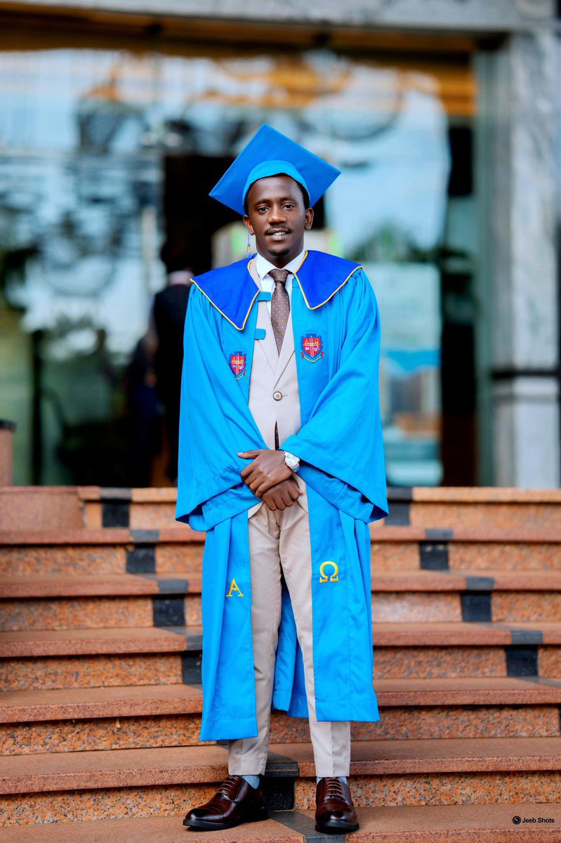 BasajjaBakame's tweet photo. Today's 4 slides!
Our brothers from UCU
Congratulations to y'all🎊🥳
1. @Kwesiga_Emma 
2. @TrevorTwasee 
3. Muhanguzi Emma
4. Kayongo Emma https://t.co/EiELZ6ol1o