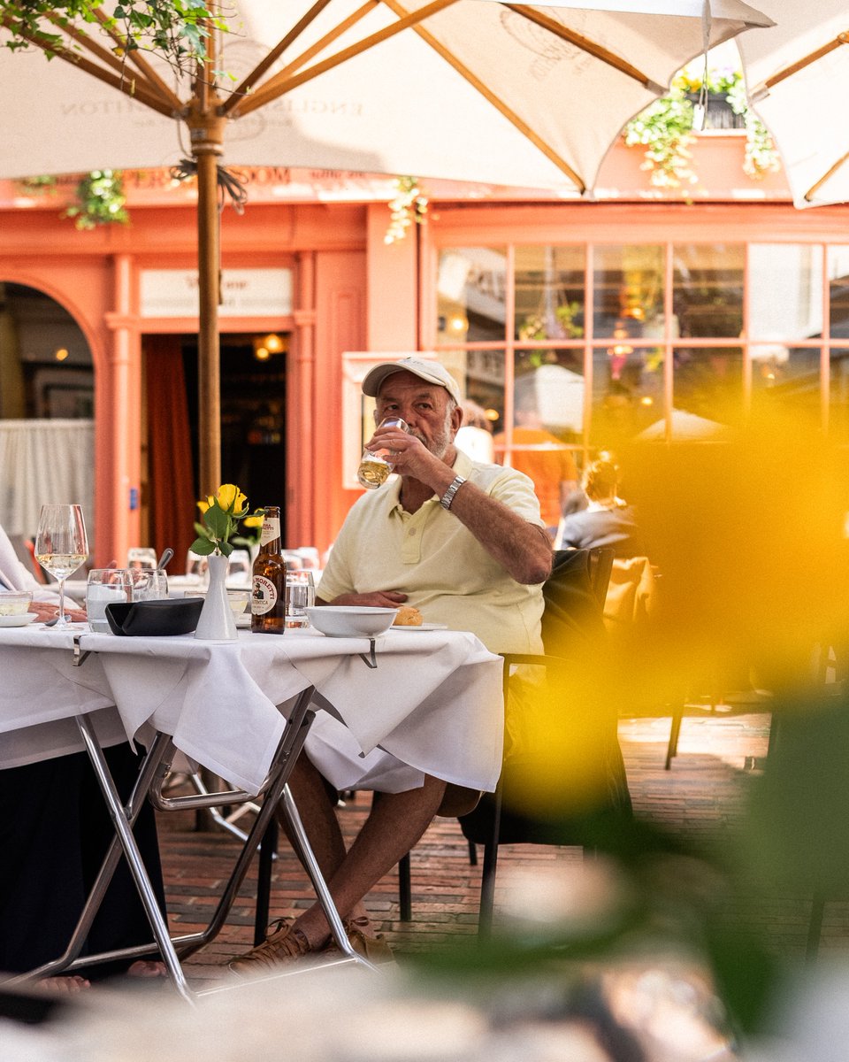 EnglishsoB's tweet image. Friday’s here, and the terrace is calling 🌿🦞
Whether it’s oysters and bubbles or something heartier from the summer menu, there’s no better place to kick off the weekend than out on the terrace at English’s.
#EnglishsOfBrighton #AlfrescoEats