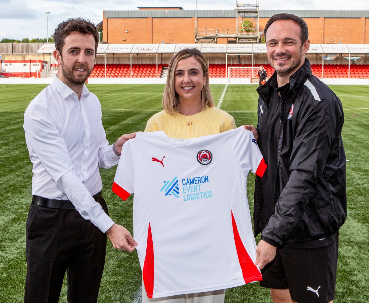 🤝 We are delighted to launch a new partnership with Cameron Event Logistics

👕 They will become the club’s principal home shirt sponsor for the next two seasons, with their branding featuring prominently on the new home kit unveiled today

🔗 clydefc.co.uk/news/2025/07/c…