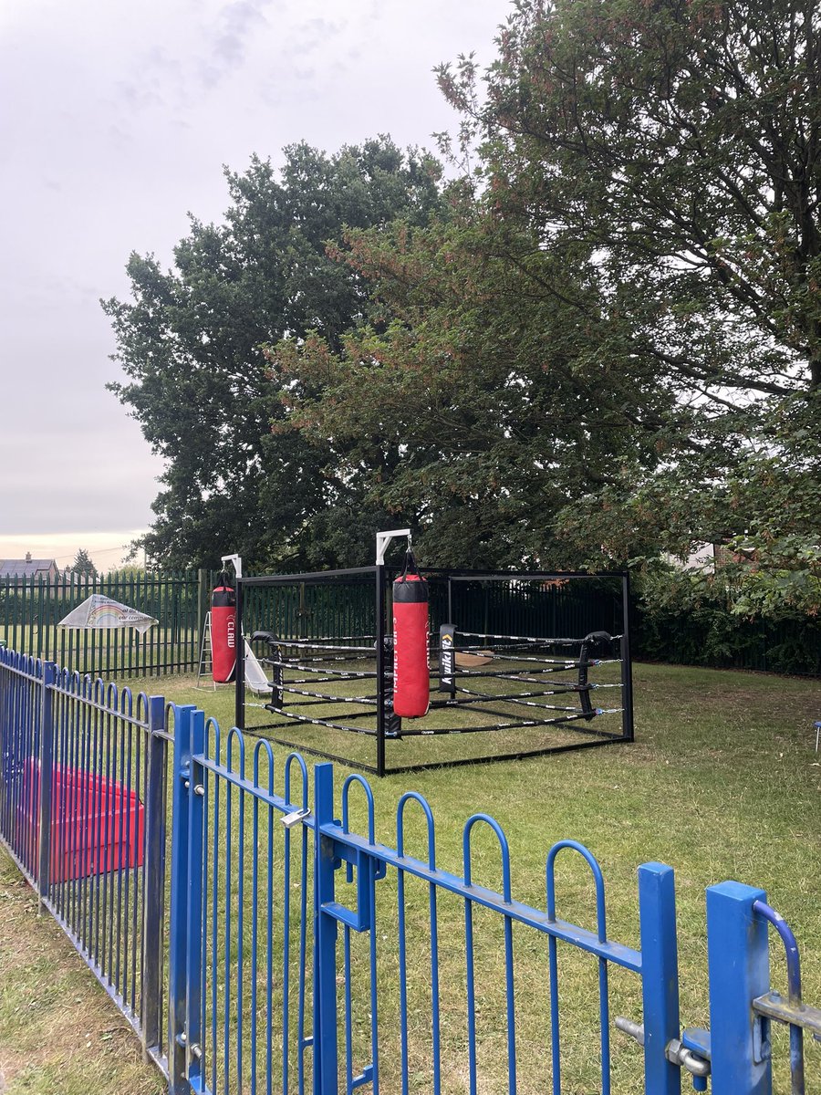 All ready to go at fieldhead primary today 🥊