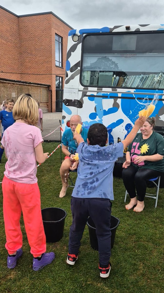 DeePointPine tweet media