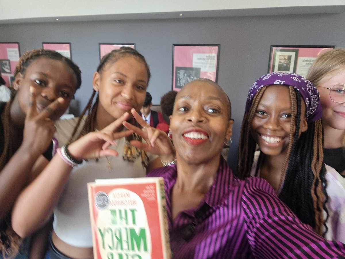 Marciathewriter's tweet image. The kids are alright! How to fantastic time on Monday at @BradfordLitFest . It's been well over a decade since I did a school's event. Forgot how fabulous it can be when kids are excited about your work. They loved #TheMercyStep presentation #Bradford2025