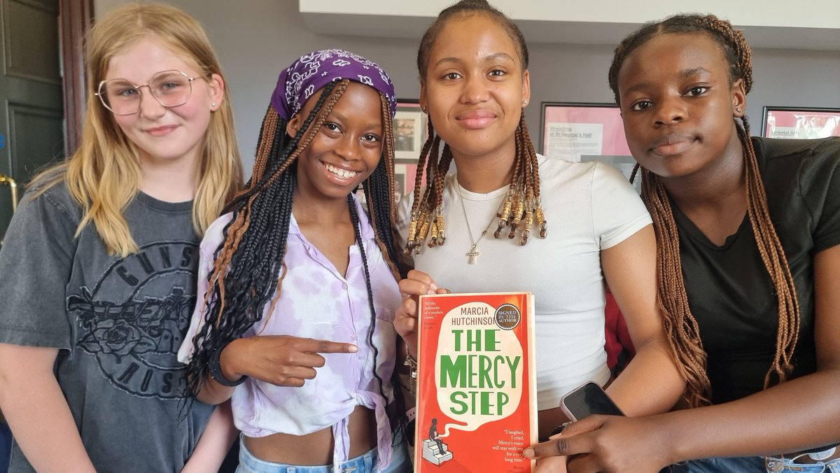 Marciathewriter's tweet image. The kids are alright! How to fantastic time on Monday at @BradfordLitFest . It's been well over a decade since I did a school's event. Forgot how fabulous it can be when kids are excited about your work. They loved #TheMercyStep presentation #Bradford2025