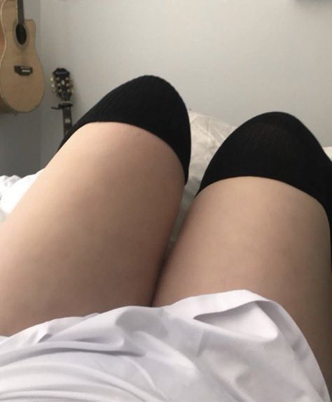 SubGamerGirl's tweet photo. ˚⟡₊⊹˙⋆ redoing pinned ⋆˙⟡₊ ⊹˚ 

not new to #nsfwtwt ~ big titty gamer girl

⟡   23
⟡   18+ account ~ MDNI
⟡   switch (sub ++)
⟡   bi (guys +)
⟡   voice kink  ~ send moaning audios ♡
⟡   gamer ~ valorant &amp; stardew valley 
⟡   420 𖧧

↻ / ♡ to be moots https://t.co/LQTSjX9mt4