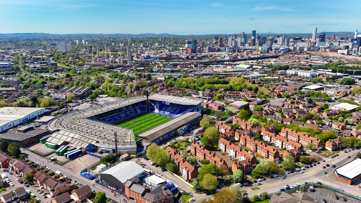 What a bright, beautiful summer’s day in B9…