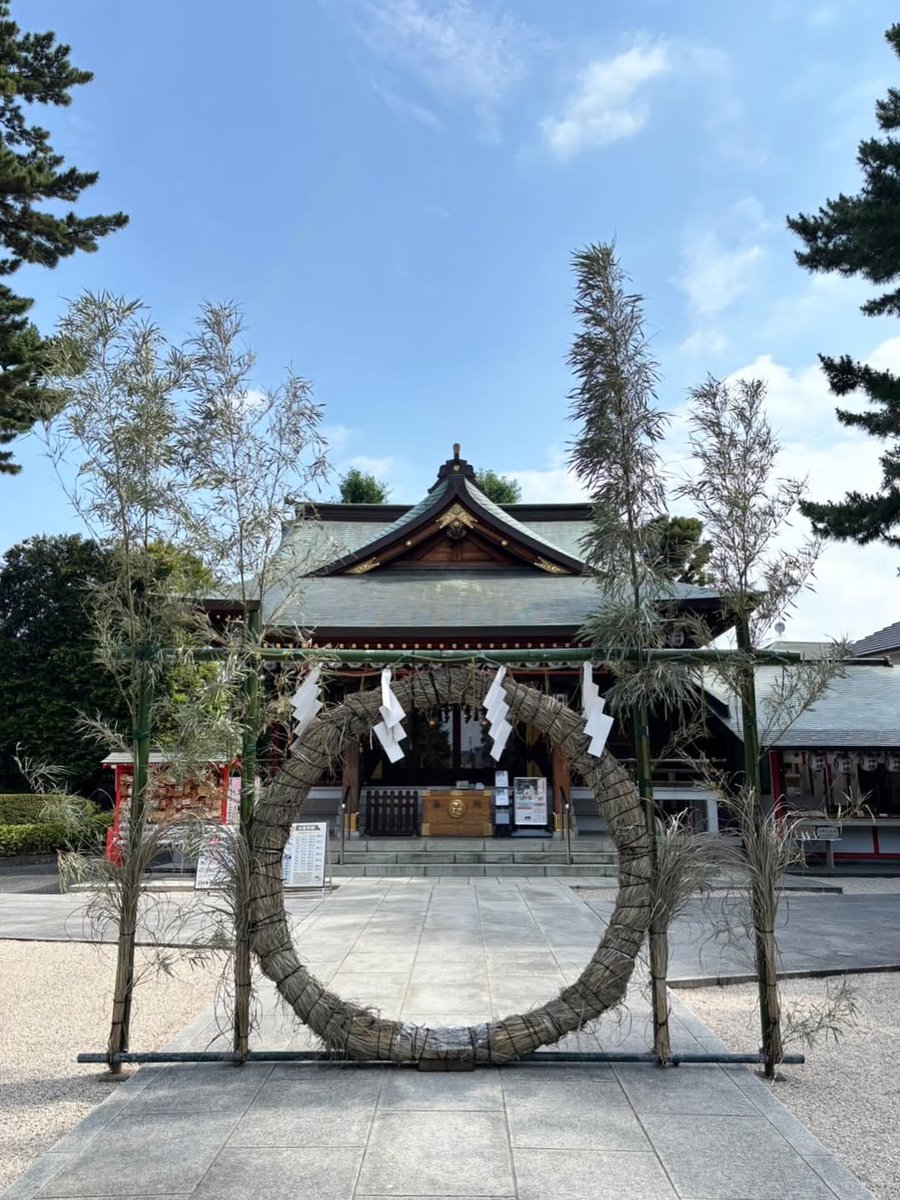 n_hikawa_shrine's tweet image. 六月三十日に夏越大祓式を執り行いました🎋
厳しい暑さの中、多くの方々にご参列いただき、
誠にありがとうございました。
茅の輪は今月中旬(15日頃)まで設置しておりますので、
ご参拝の際は、茅の輪くぐりをなさってみてください。
#沼袋氷川神社