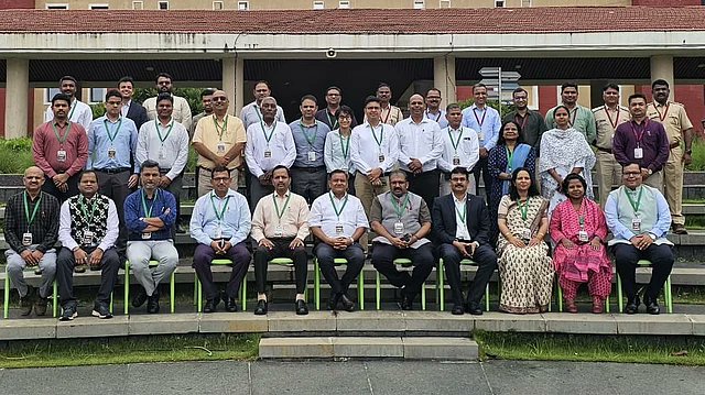 Nagpur_Vidarbha's tweet photo. #Chandrapur #TigerRegion #Vidarbha #Tourism #Wildlife
Regional Meeting of the Area Directors of Tiger Reserves in Central India was Successfully held at the Chandrapur Forest Academy in Chandrapur.
https://t.co/OPPtuqMJYn https://t.co/nAkA42i38G