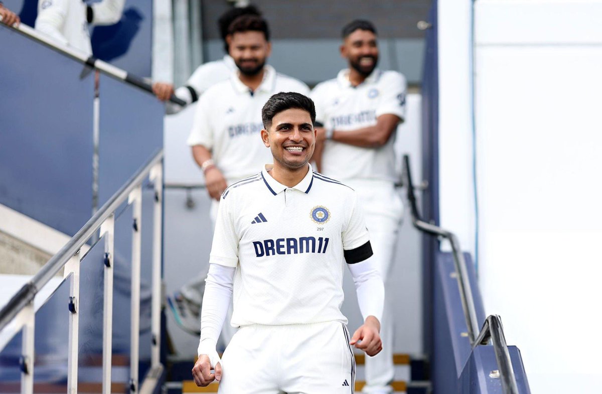 JioHotstar commentary during Shubman Gill's Double Hundred moment:

"In the land of Kings &amp; Queens, Gill crafts his own coronation - It's safe to say, the legacy of India's Number 4 in Test cricket is in the safe hands of Shubman Gill".

Beautiful lines by Raunak Kapoor in the