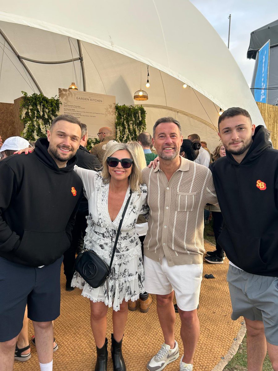 Stevie Boy (@thereallcfc) on Twitter photo Had the absolute pleasure of meeting the <a href="/thespudbrothers/">spudbros</a> last night at <a href="/LythamFestival/">Lytham Festival</a> spoke to them for about 5 minutes about footy and their sponsorship of PNE, really cracking lads and even as an <a href="/LCFC/">Leicester City</a> fan I really hope @PNE have a cracking season except when we play you 😂 Had the absolute pleasure of meeting the <a href="/thespudbrothers/">spudbros</a> last night at <a href="/LythamFestival/">Lytham Festival</a> spoke to them for about 5 minutes about footy and their sponsorship of PNE, really cracking lads and even as an <a href="/LCFC/">Leicester City</a> fan I really hope @PNE have a cracking season except when we play you 😂