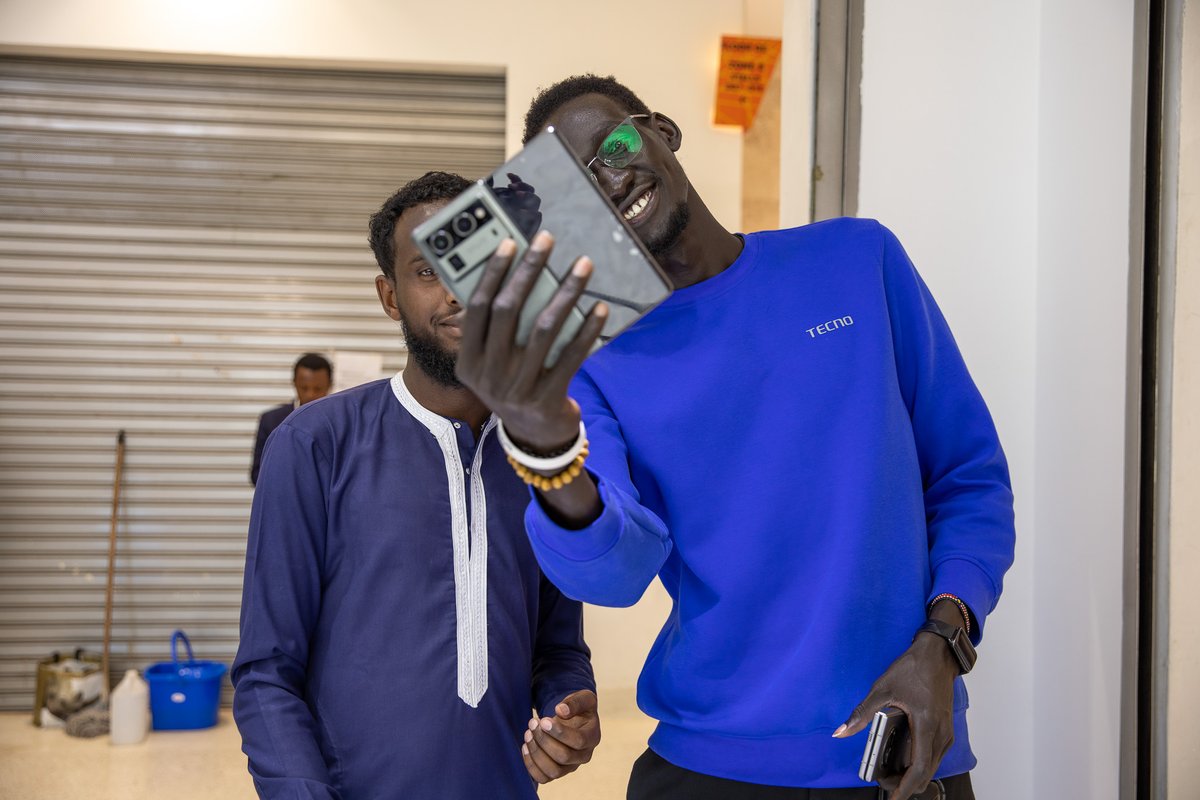 UNHCR Partnerships Africa (@unhcrafrica) on Twitter photo 📚 Bachelor’s degree ✅
🛍 Sales intern ✅
💡 Big dreams ✅
Mabil is a #DAFI scholar, a refugee and an intern at <a href="/TECNOMobile254/">TECNO Mobile Kenya</a> in Kenya. But he’s just getting started.
This internship is more than a job. It’s proof that when refugees get a chance, they thrive.
#WithRefugees 📚 Bachelor’s degree ✅
🛍 Sales intern ✅
💡 Big dreams ✅
Mabil is a #DAFI scholar, a refugee and an intern at <a href="/TECNOMobile254/">TECNO Mobile Kenya</a> in Kenya. But he’s just getting started.
This internship is more than a job. It’s proof that when refugees get a chance, they thrive.
#WithRefugees