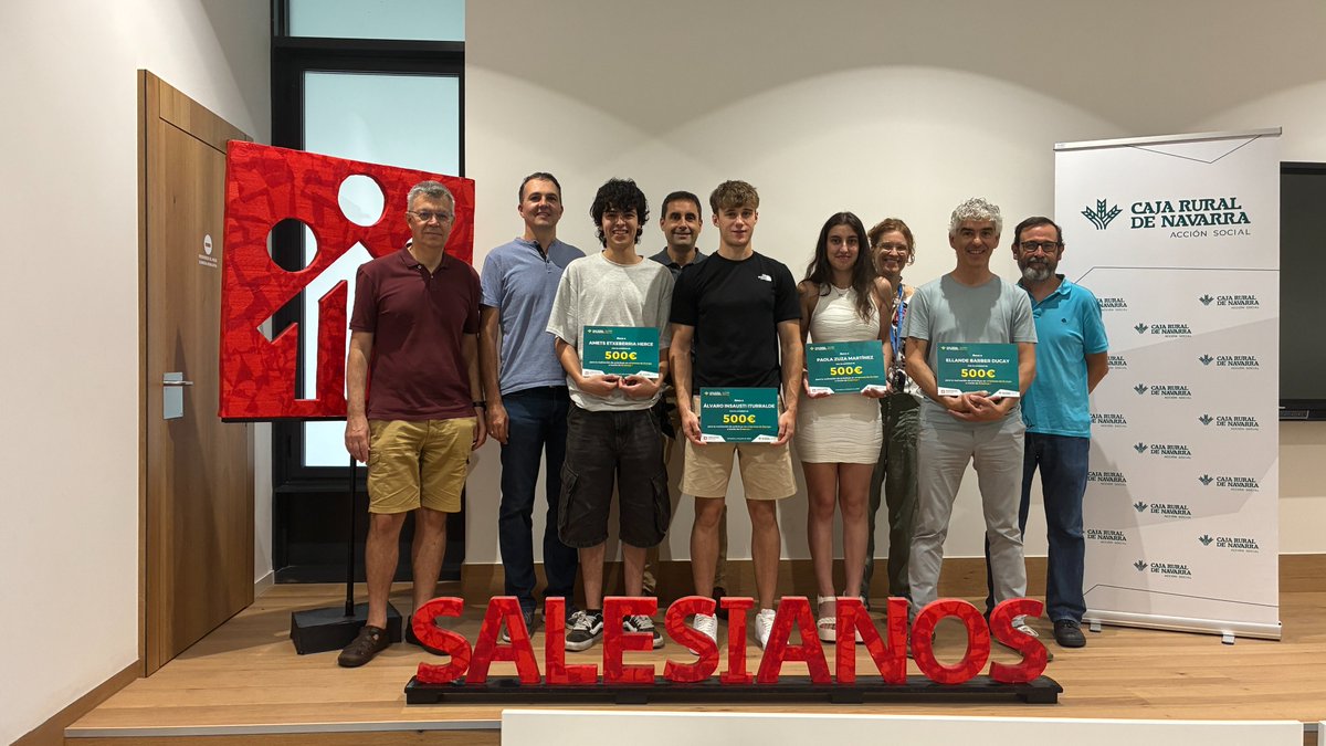 En Caja Rural de Navarra seguimos apostando por la formación y el futuro de la juventud. Esta semana hemos entregado becas de 500 € a cuatro estudiantes de Salesianos Pamplona que han realizado sus prácticas Erasmus+ en Italia y Noruega.